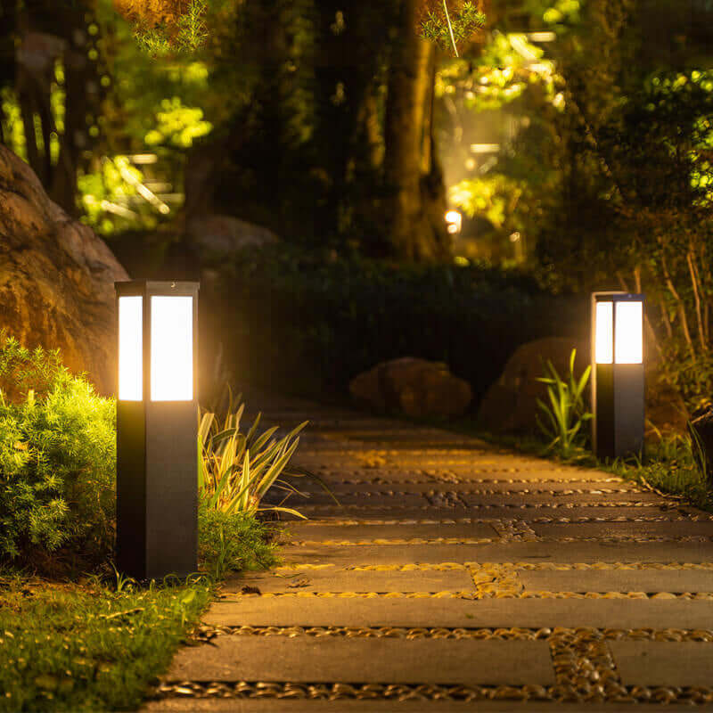 Moderne Udendørs LED Solcellelanterne