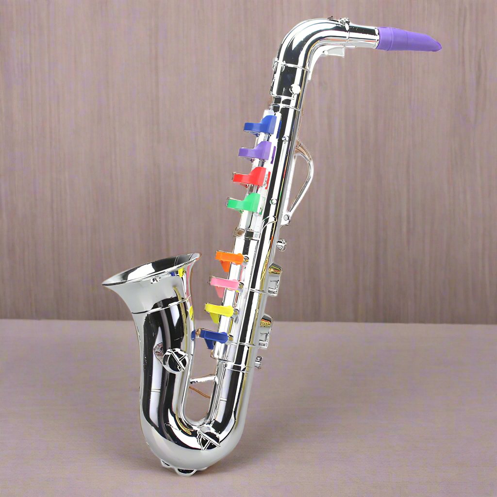 Detaljeret børnesaxofon legetøj i farvestrålende design, perfekt til små musikere og sjov musikinstrument leg.