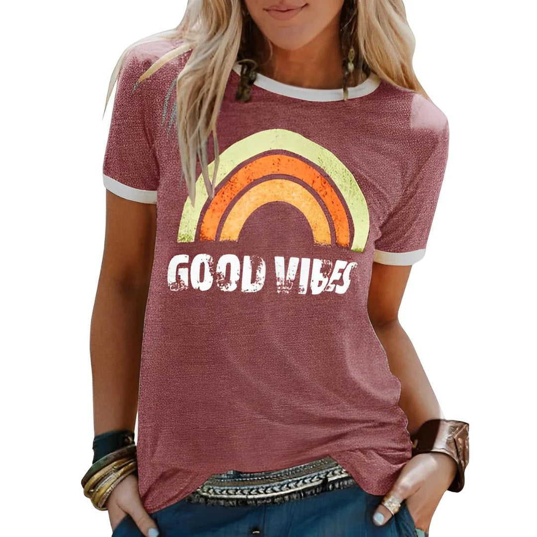 Løs pasform grafisk t-shirt til damer, farverig og komfortabel, perfekt til sommer og afslappet mode.