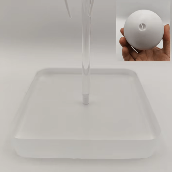 En innovativ farveskiftende lampe med bevægelse og unikt lys, perfekt til belysning.