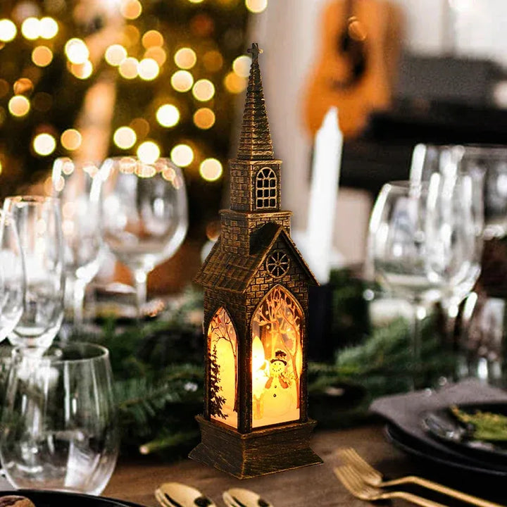 Batteridrevet 20 cm LED julelanterne med snemand, julemand og rensdyr motiver for julestemning.