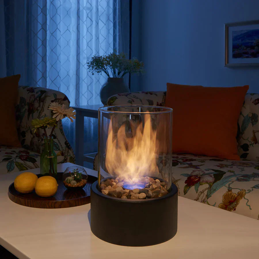Moderne FlameAura biopejs. Tilfører varme og elegance til din boligindretning.