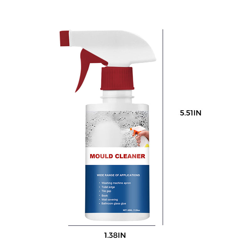 Påførsel af skimmelfjerner skumspray på fuger i badeværelset for at fjerne skimmel.