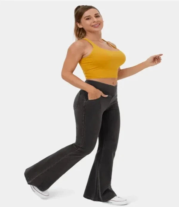 Flatterende højtaljede strækjeans til kvinder, perfekt for komfort og stil i hverdagen.