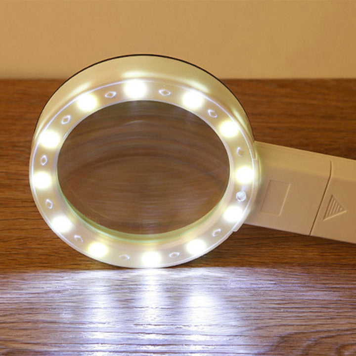 Kompakt FocusLite forstørrelsesglas med LED-lys, 30x zoom. Bærbar lup til detaljer overalt.