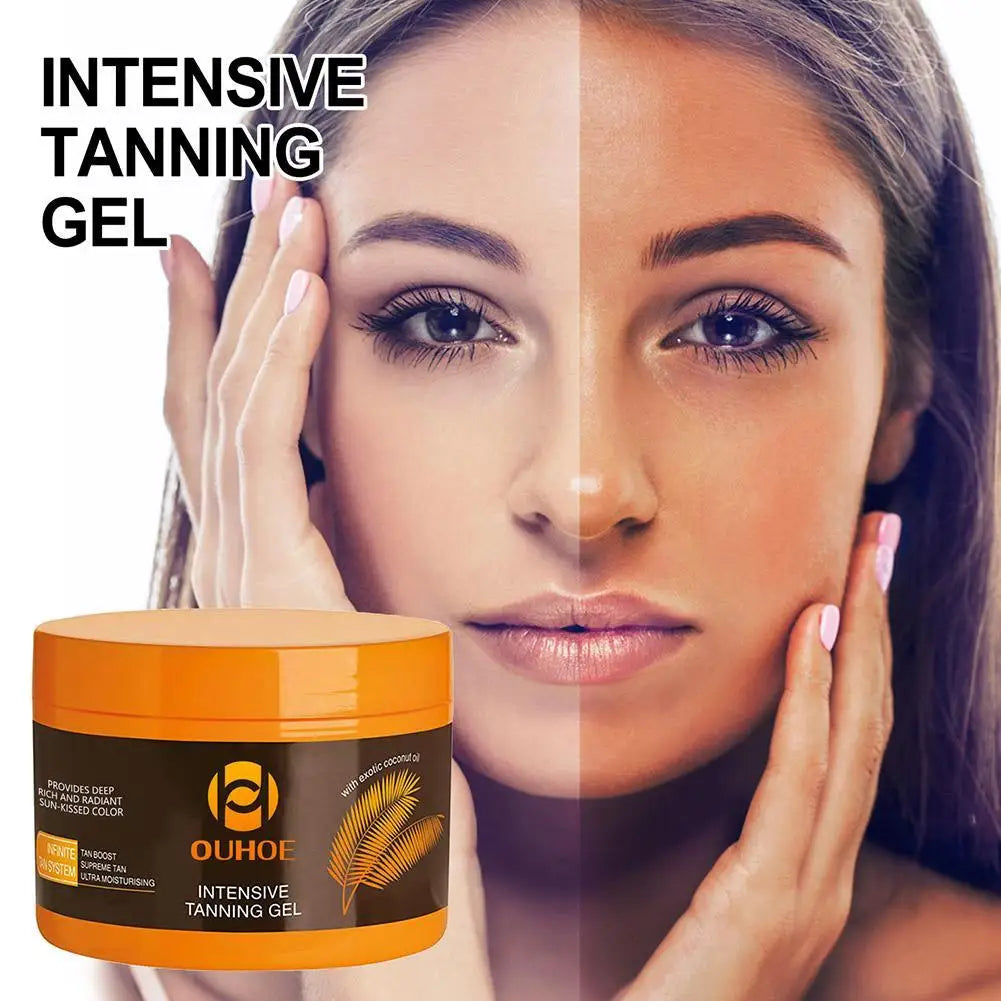 Glødende kvindehud med naturlig bronze. GlowAura selvbruner gel giver øjeblikkelig, stribefri og fugtgivende effekt.