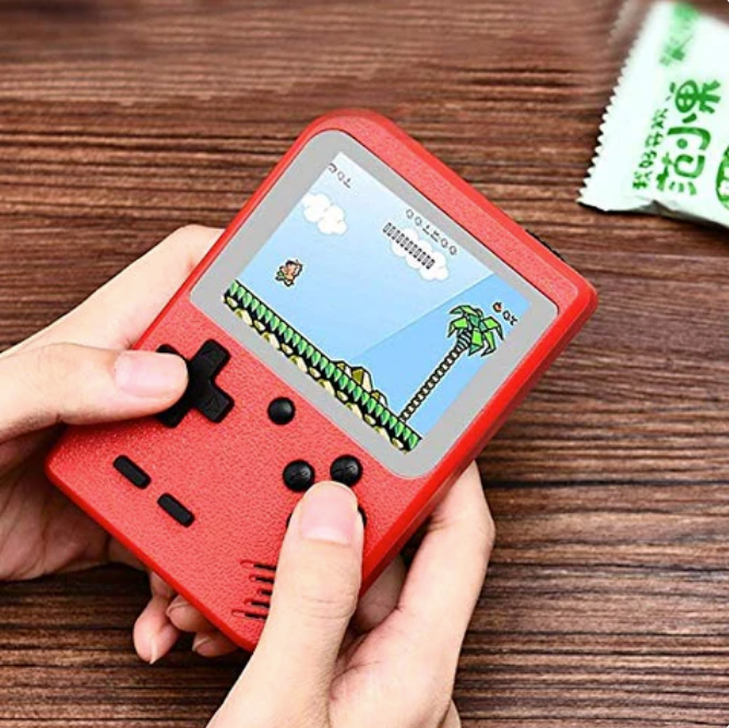 Bærbar retro spillekonsol med 400 indbyggede klassiske spil. Tag underholdningen med overalt.