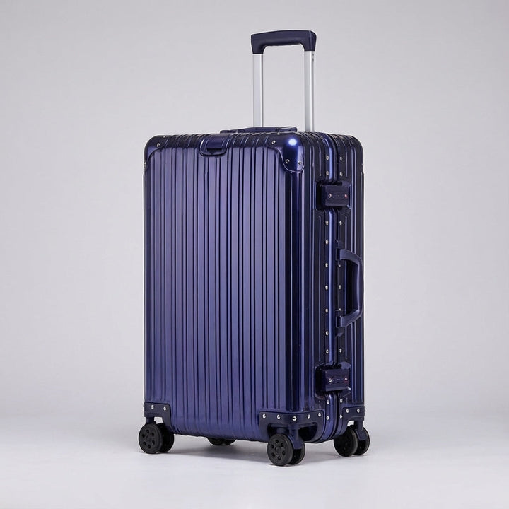Holdbar aluminium rejsekuffert for sikker og komfortabel ferie, med smart og sikker TSA lås.