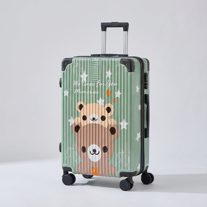 Stilfuld UrbanVoy hård kuffert med iøjnefaldende print, perfekt som rejsetaske og bagage.