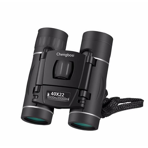 Nærbillede af 40x22 HD kikkert, der viser objektiv og robust design, perfekt til udendørs brug og eventyr.