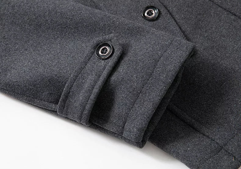 Smart herre vinterfrakke i klassisk design, 2-i-1 funktion for maksimal varme. Til mænds mode.