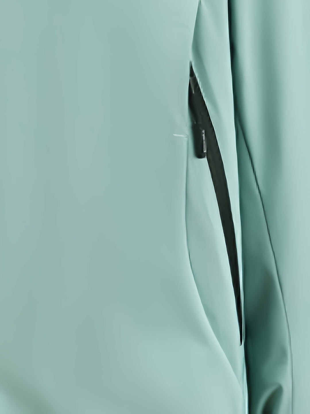 Allround herre softshell jakke, vindtæt og vandafvisende, din partner til fritid og natur.
