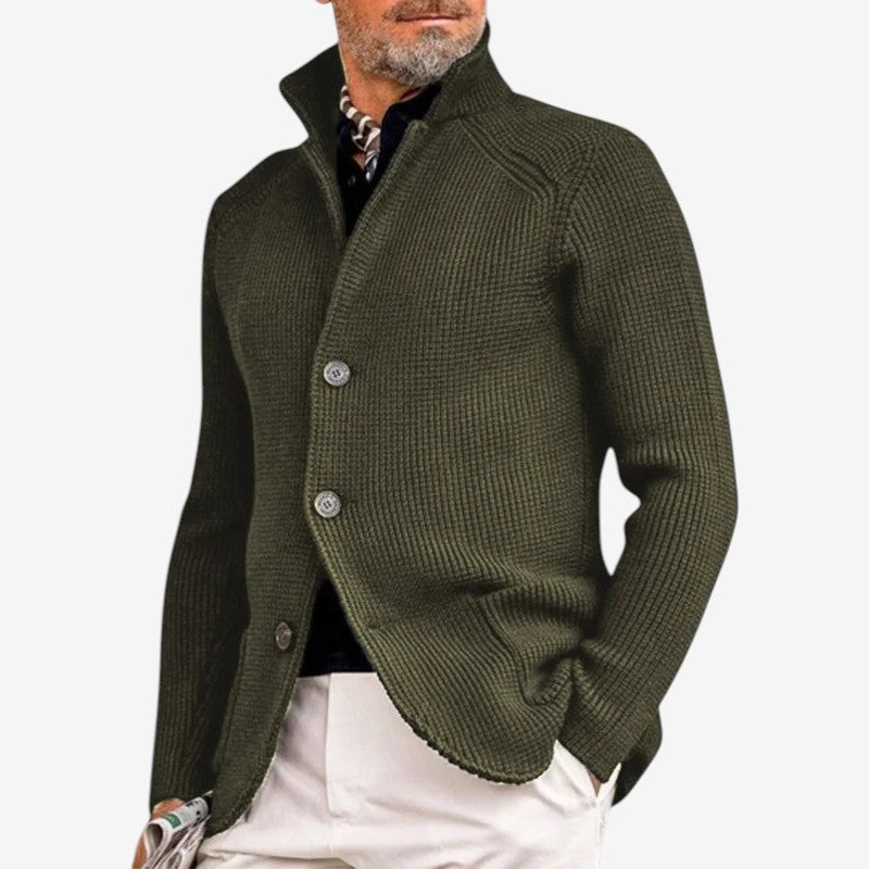 Elegant langærmet herrejakke med knaplukning. Perfekt til et stilfuldt hverdagslook.