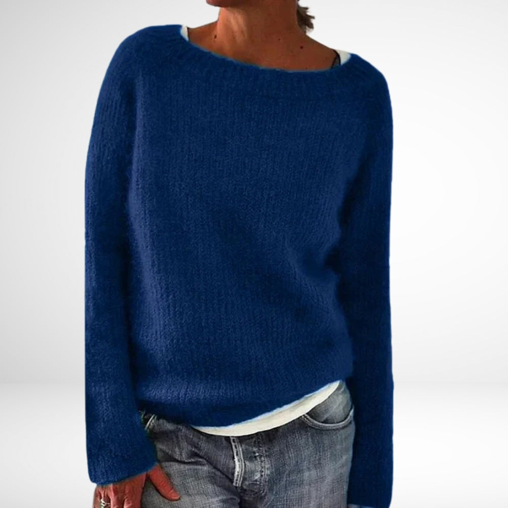 Hyggelig dame retro vinterstrik. Tidløs, langærmet sweater i varm strik til kvinder.