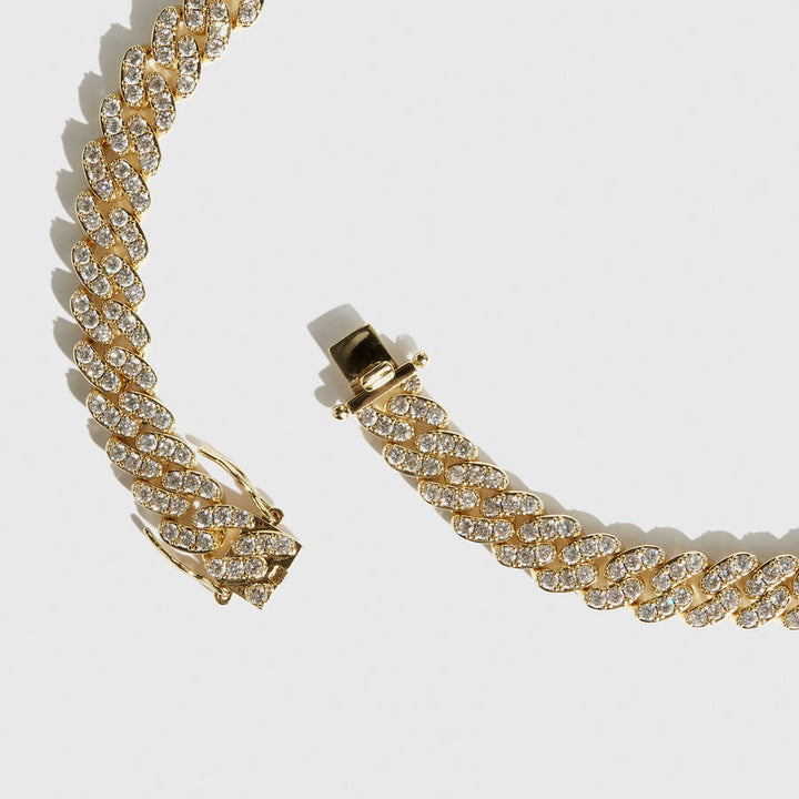 Sølvfarvet ankelkæde, Cuban link med zirkonia. Ideel til sommerfesten.
