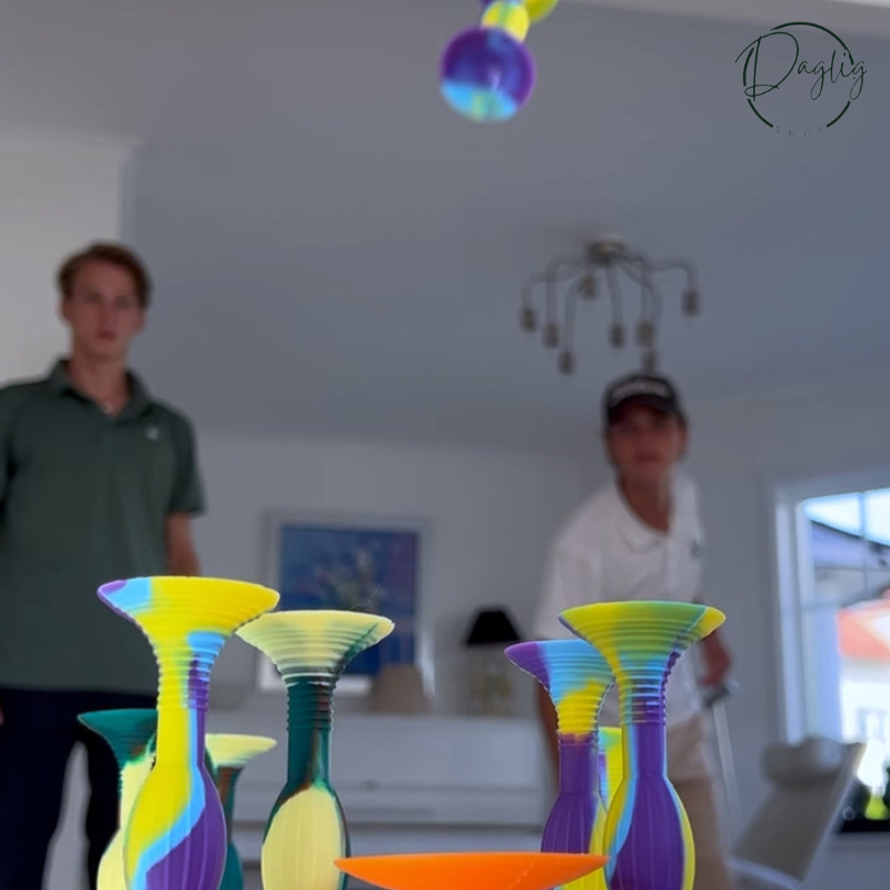 Sjovt klæbende dartspil for både børn og voksne. Ideelt indendørs spil til timevis af underholdning og grin.