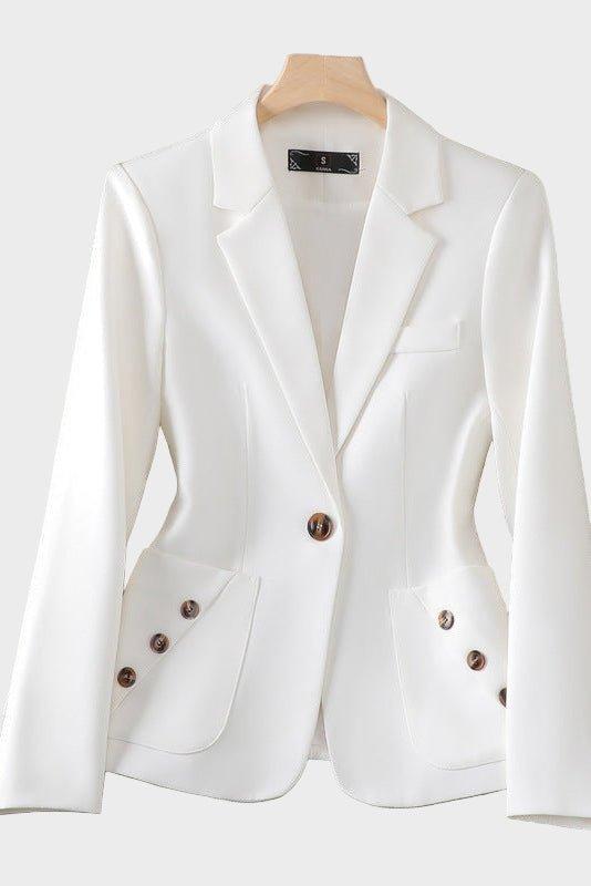 Klassisk elegant dameblazer i tidløst design, perfekt til kontor og formelle anledninger i sort.