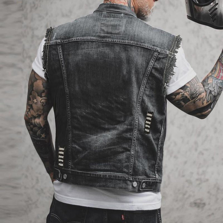 Stilfuld denimvest til mænd, perfekt til fritid. Moderne komfort og alsidig mode til herre.
