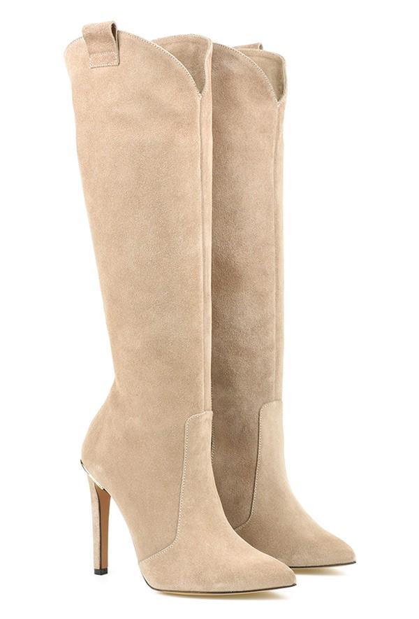 Knæhøje stiletstøvler med westernlook, spids tå og høj hæl til dame. Perfekt til efterårs mode.