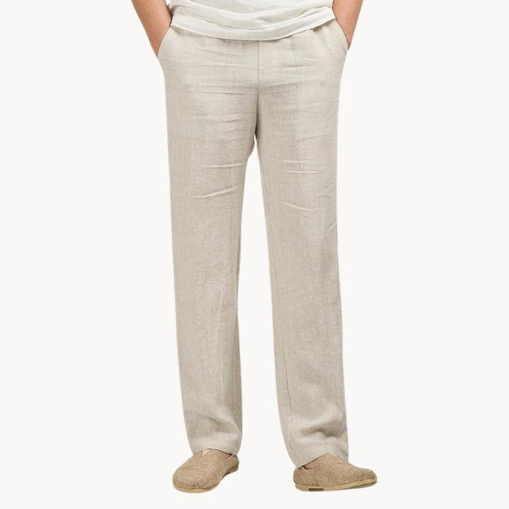 Stilfulde herreshorts med lige ben og elastik talje i åndbart linned, perfekt til varme dage.