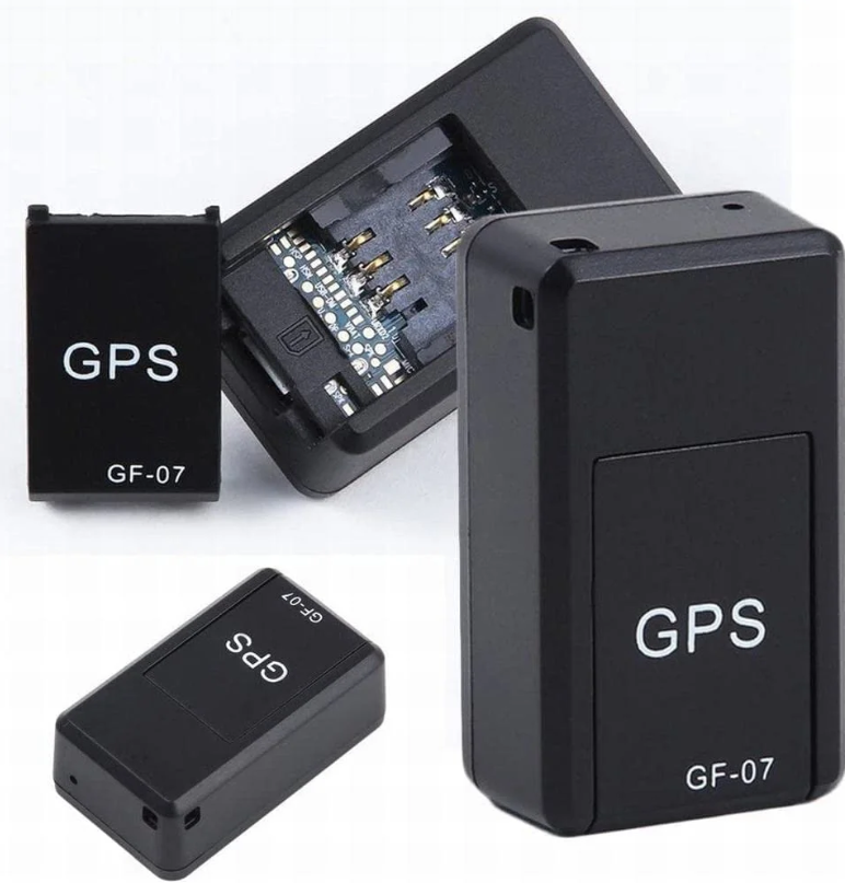"Kompakt GPS-enhed med global dækning, diskret sort design, ideal til realtidssporing og magnetisk montering."