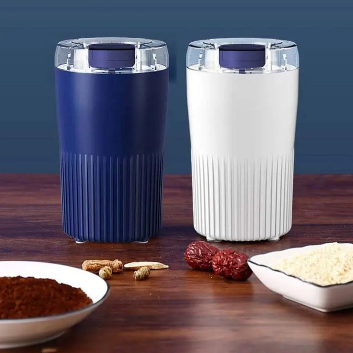 Effektiv miniblender i moderne design. Ideel til hurtige smoothies, shakes og babymad på farten.