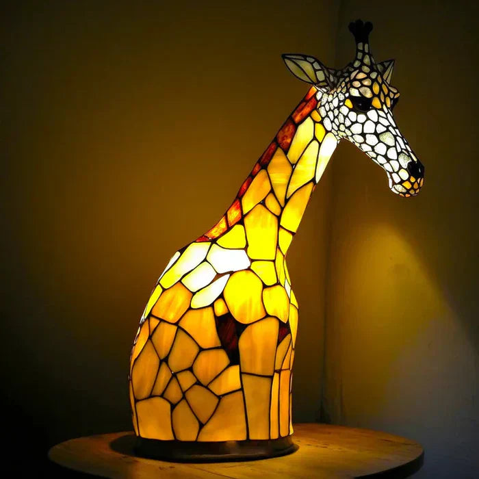 Enestående dyrebordlampe, en dekorationslampe der kombinerer funktionalitet med kunst.
