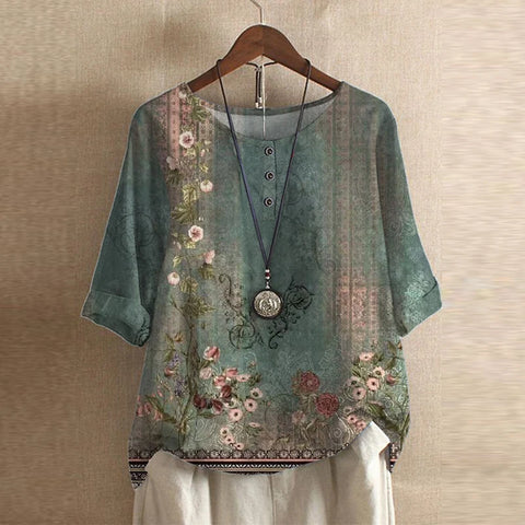 Kvindebluse med retro blomsterprint. Afslappet pasform, elegant til hverdag. Komfortabel forårsbluse.