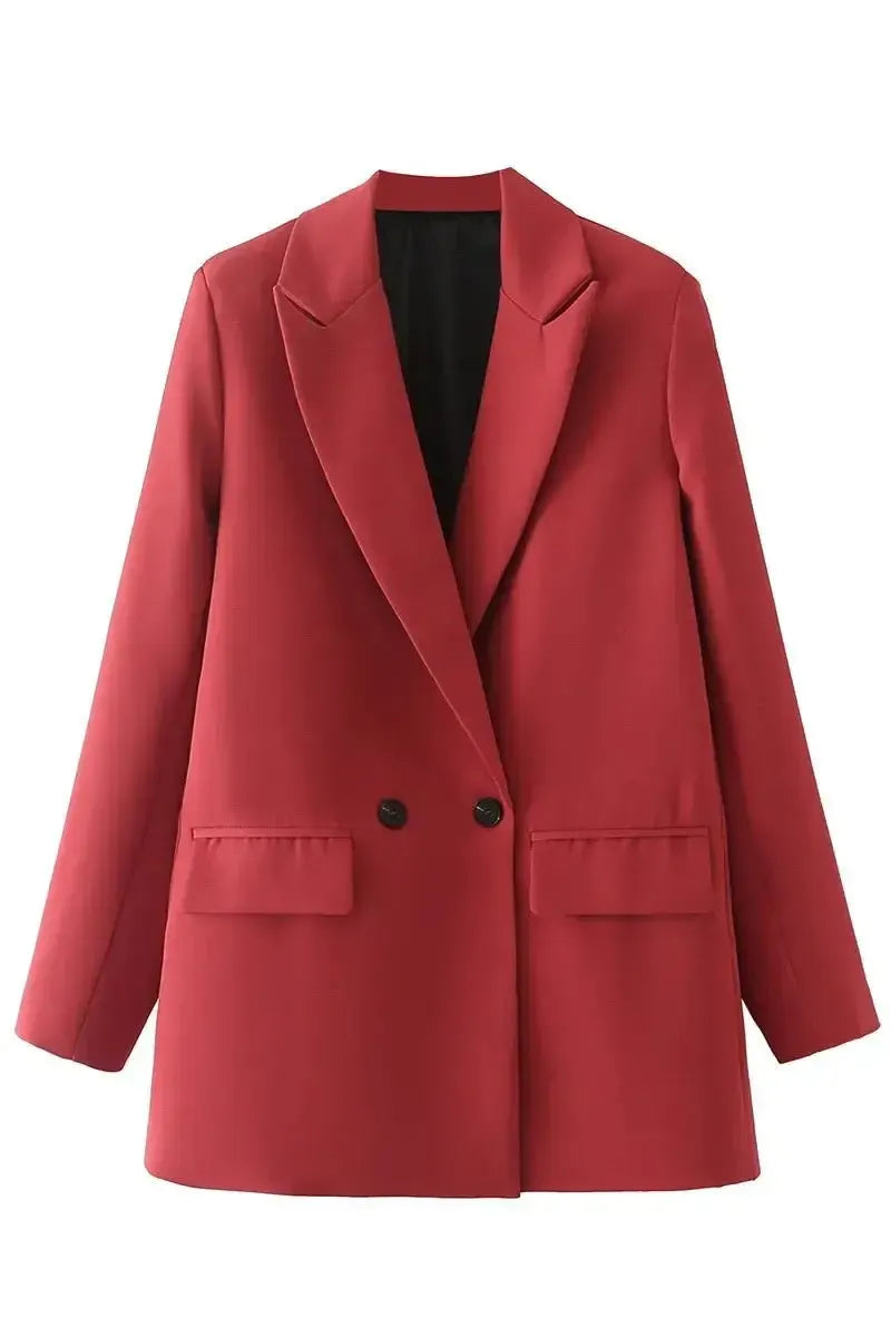 Tidløs elegant jakke til kvinder. En klassisk blazer der passer til enhver stil.