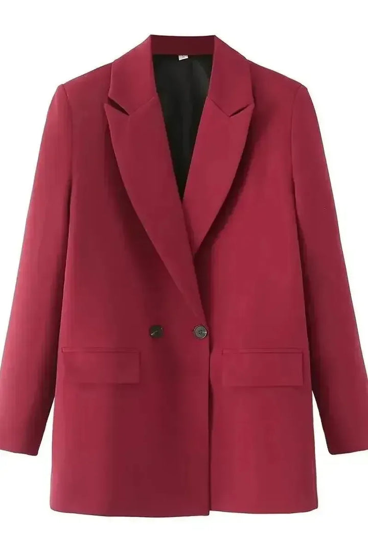 Kvinder blazer i business look. Tidløs stil, elegant og alsidig til professionelle outfits.