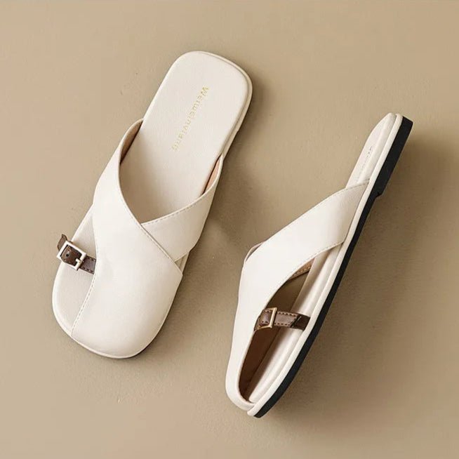 Kvalitets flade sandaler til kvinder. Slidstærke krydsrem fisherman sandaler, ideelle for sommer.