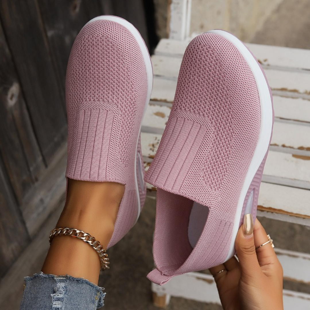 Ortopædiske slip-on sneakers til kvinder. Ergonomiske komfortsko med stødabsorbering, perfekte til hverdag.