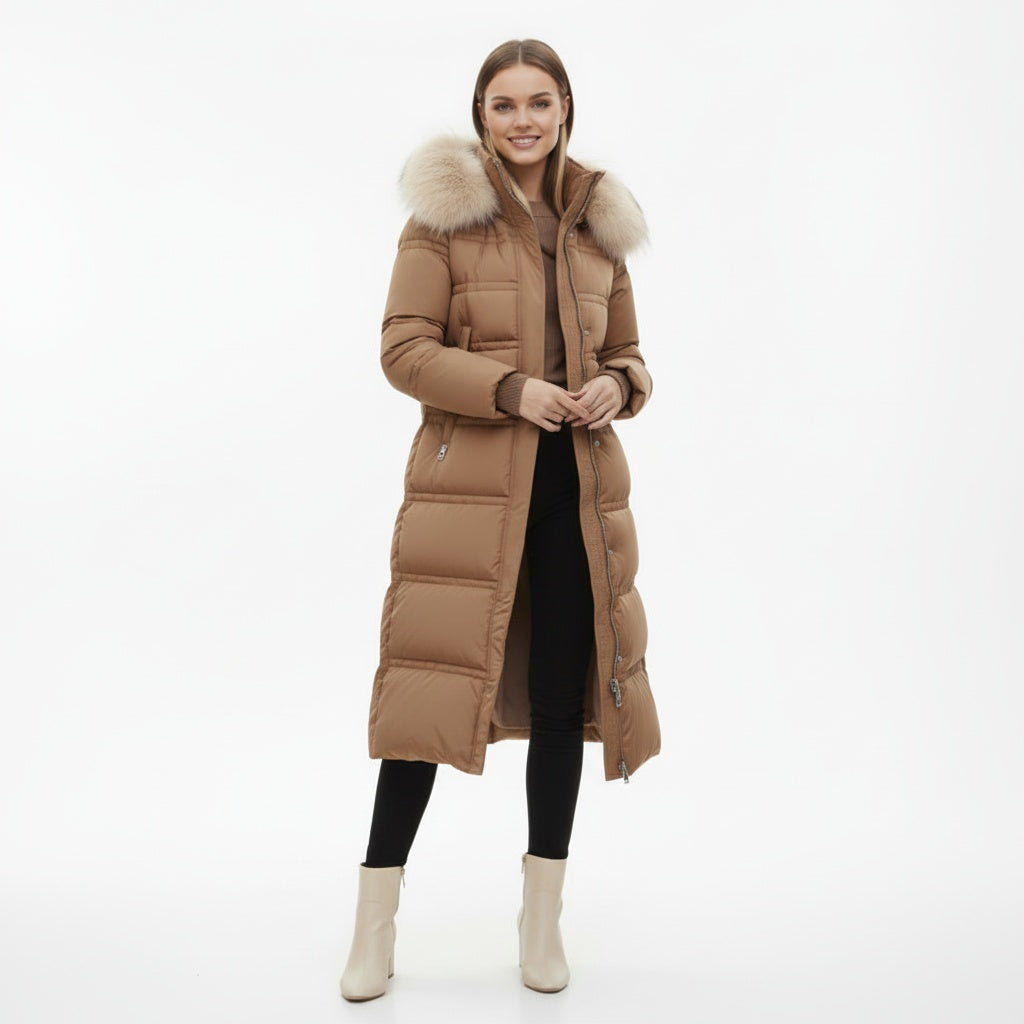 Stilfuld damejakke: Maya puffer vinterfrakke med elegant pasform, lang og varm for optimal vinterkomfort.