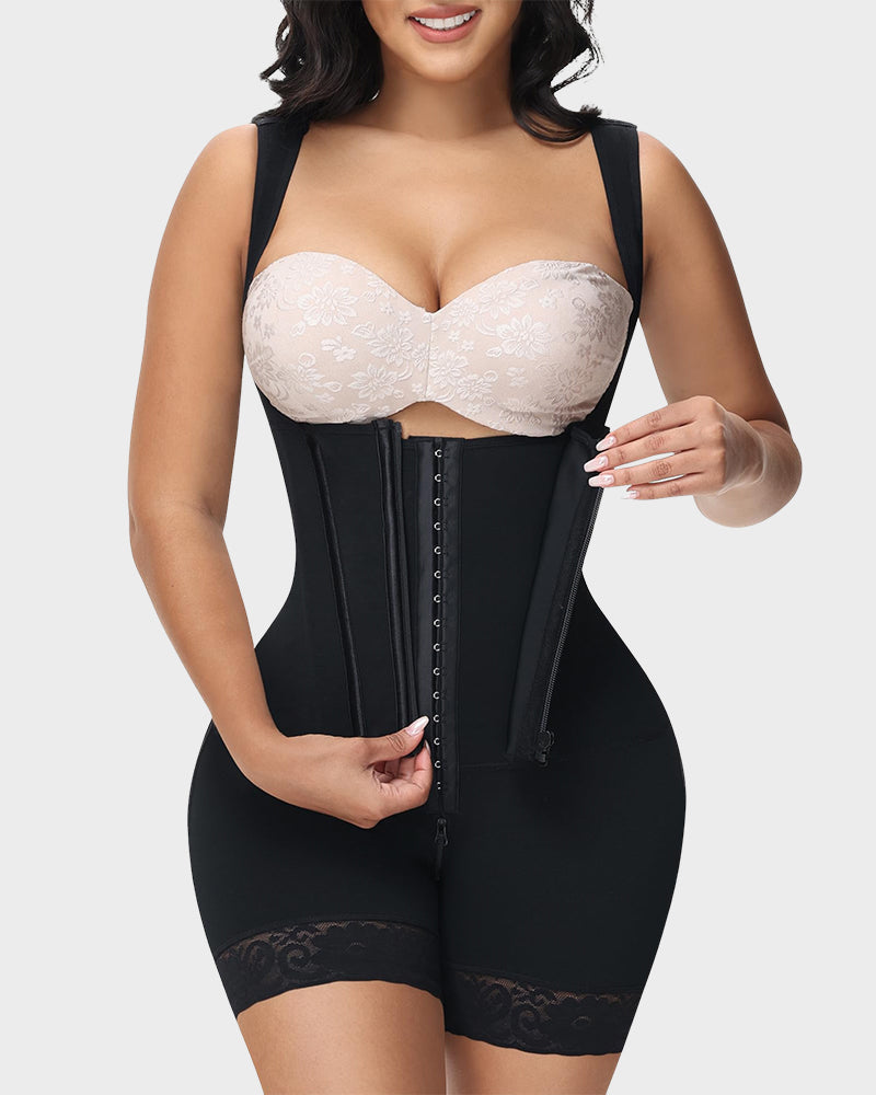 Kvinders heldragts shapewear; glatter mave, løfter numsen & former kroppen. Usynlig under festtøj for slankende silhuet.
