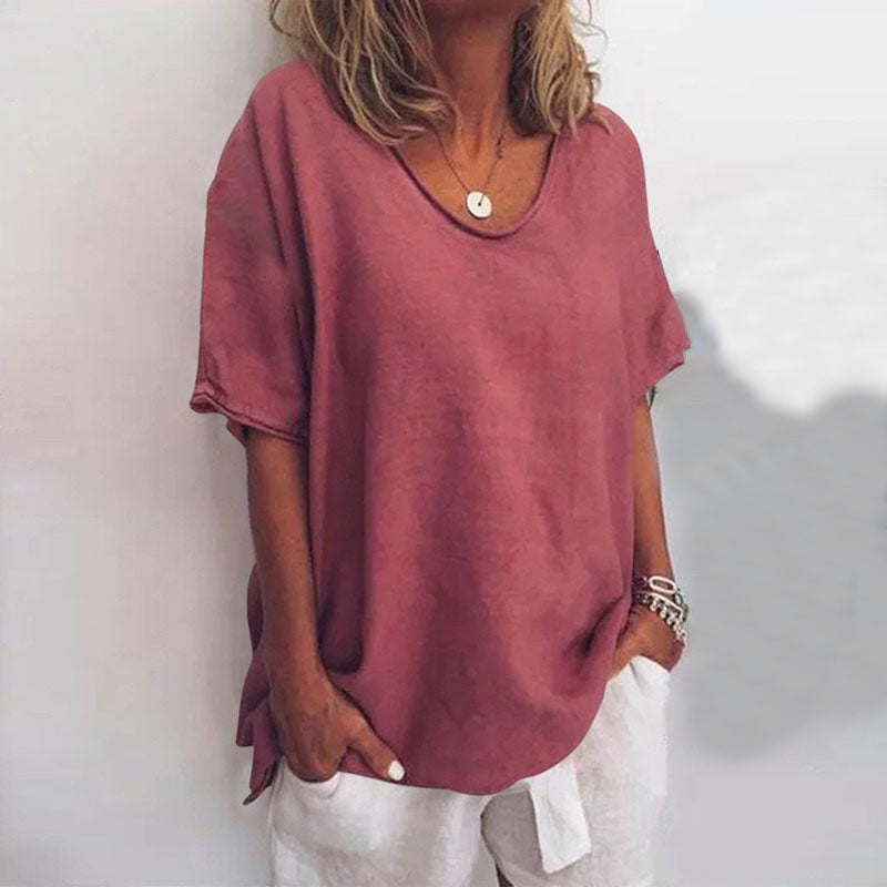 Must-have byMayberry kvindebluse med løs pasform. Komfortabel og stilfuld top til kvinder, ideel til hverdag.