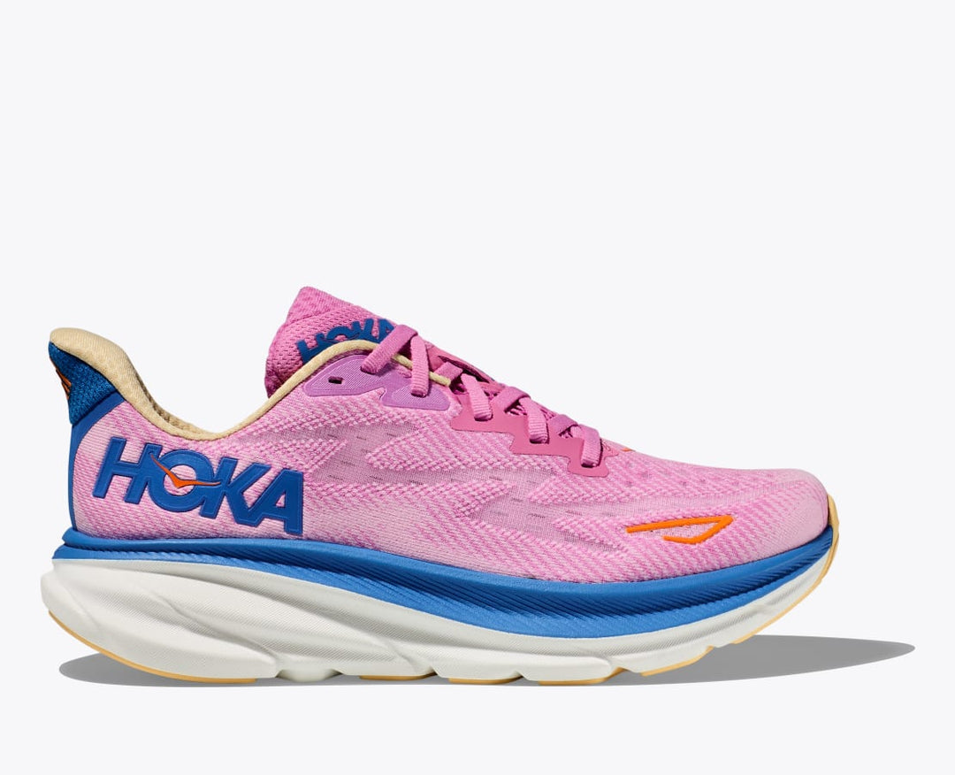 Lette herresko i grå og blå med hvid sål, Hoka Clifton 9, designet til optimal komfort og stødabsorbering.