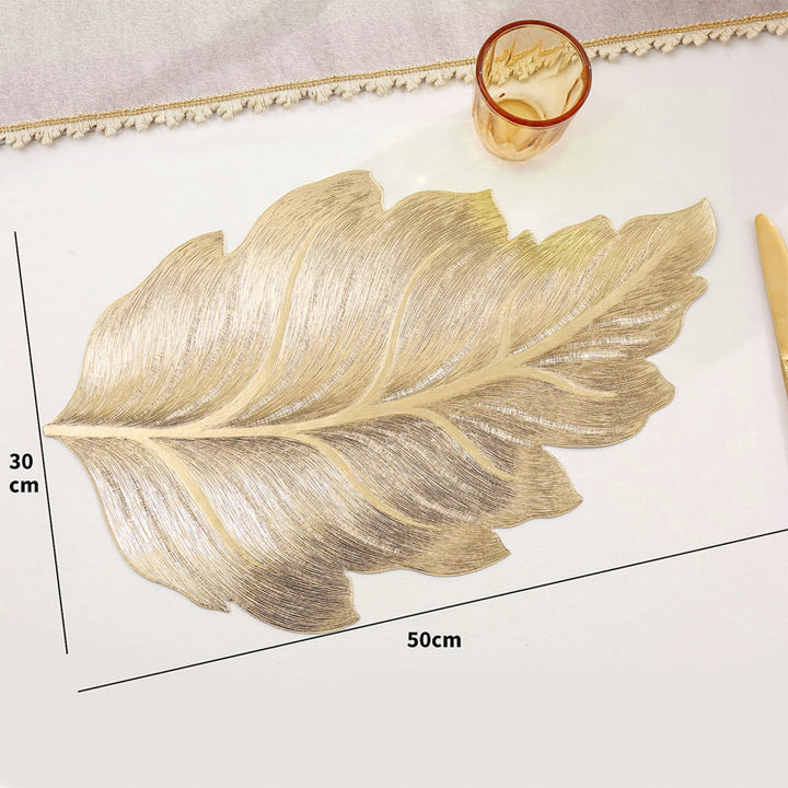 Elegante LuxLeaf dækkeservietter med metallisk glans. Luksus til indretningen og beskyttelse af dit bord.