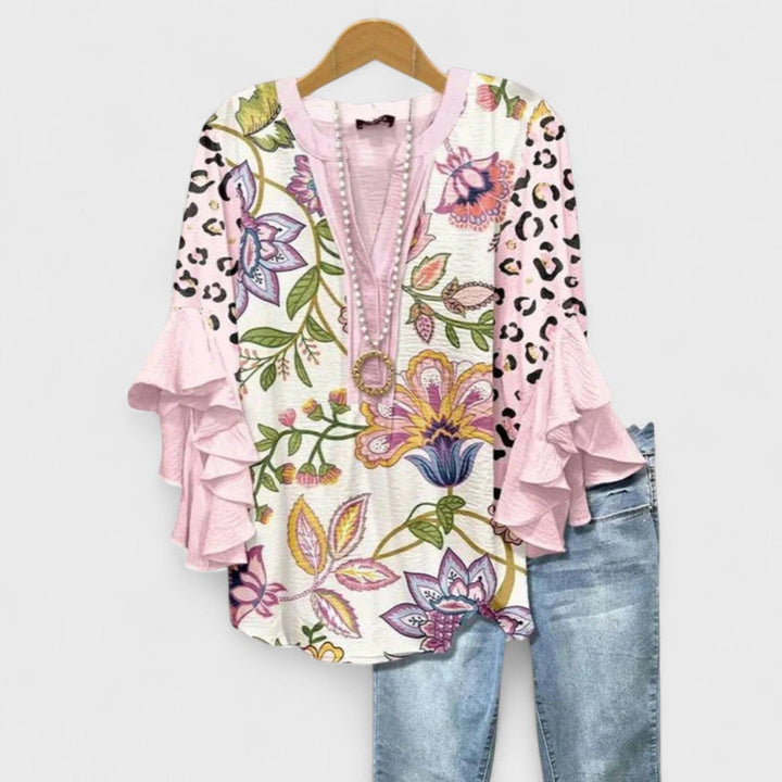 Mønstret letvægtsbluse til sommer. Farverig og elegant damebluse, ideel til afslappet stil.