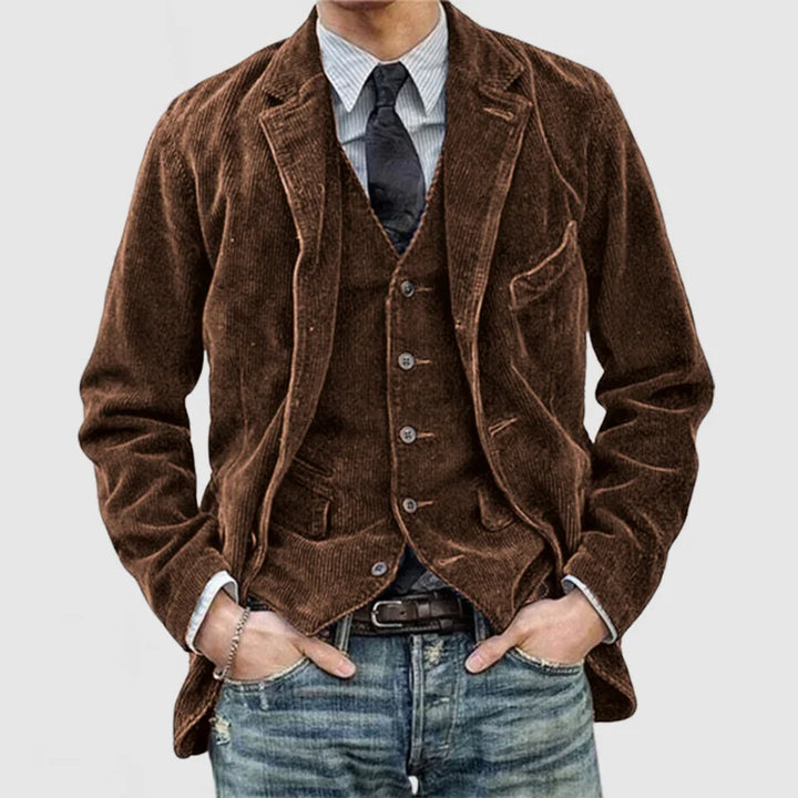 Stilfuld herreblazer til forretningsmøder og festligheder. Elegant design, der sikrer et poleret og moderne look.