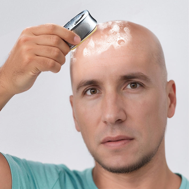 Glat barbering med GlideRazor: essentiel for mænds grooming og hovedpleje.