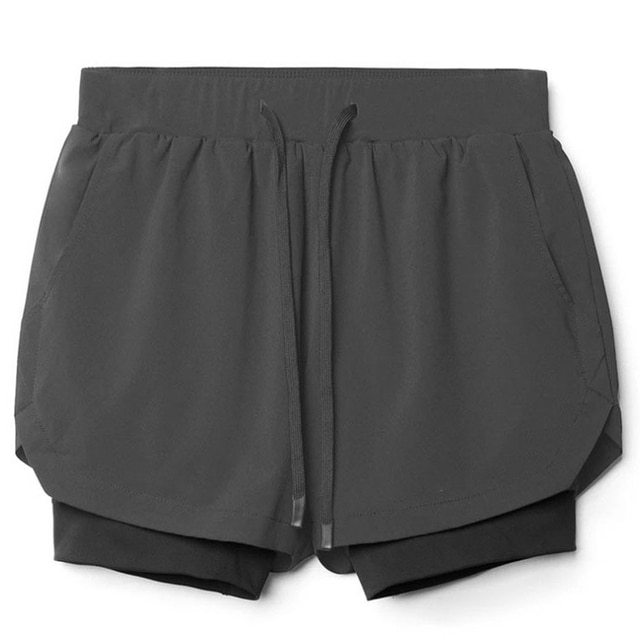 Åndbare 2-i-1 herre shorts til sport. Optimale fitness shorts sikrer komfort og svedtransport under træning.