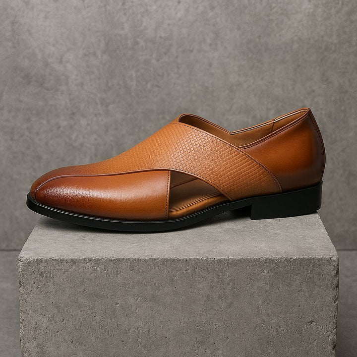 Mænds læder fisherman sandaler loafers med crossover design, ideelle sommersko for komfort og stil.