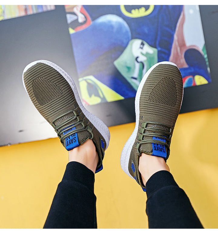 Stilfulde mænds sneakers, ideelle som fritids- og hverdagssko med åndbarhed og letvægtskomfort.