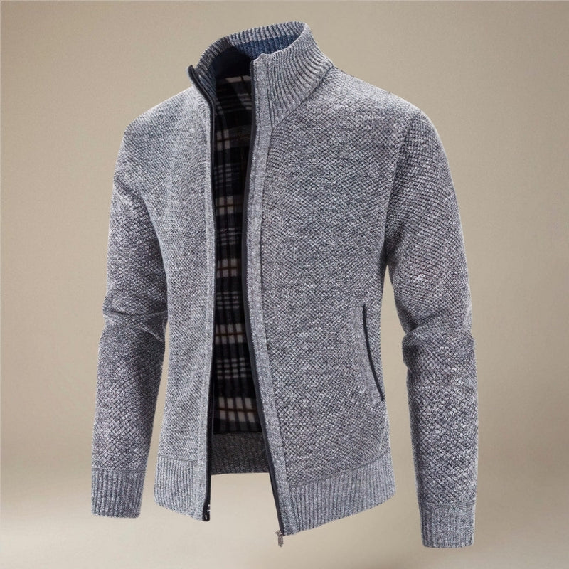 Stilfuld mænds slim fit cardigan med lynlås, langærmet design for komfort og varme.