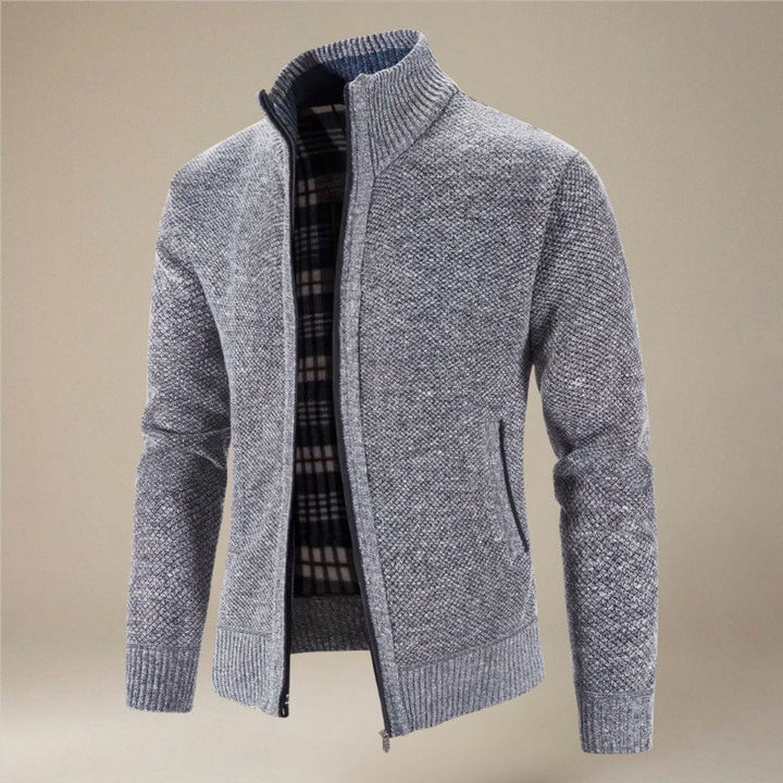 Stilfuld mænds slim fit cardigan med lynlås, langærmet design for komfort og varme.