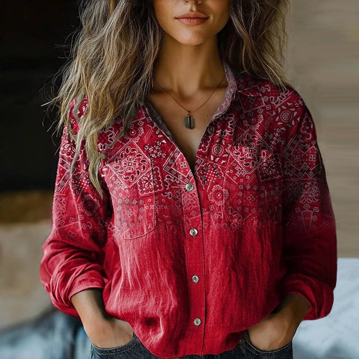 Mønstret vintage boho bluse til kvinder med flæseærmer og løs pasform. Ideel til sommer og afslappet stil.