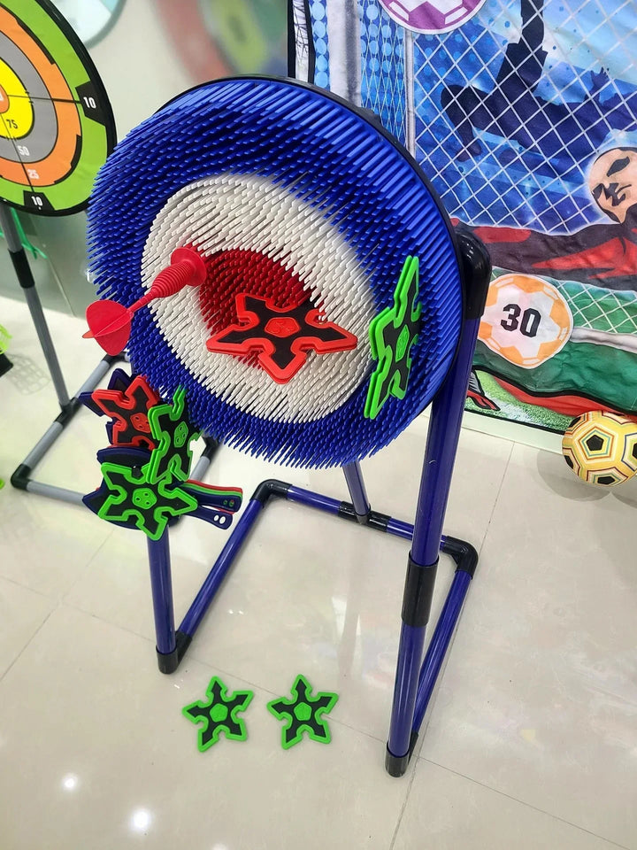 Gaveidé: Flyvende økse spil med magnetisk tavle. Underholdende koordinationsspil til alle aldre.