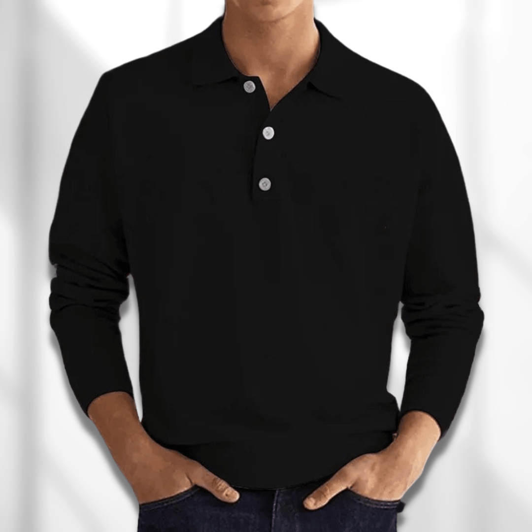 Mand bærer MetroBlend poloshirt. Kortærmet og komfortabelt design, perfekt til stilfuld sommer.