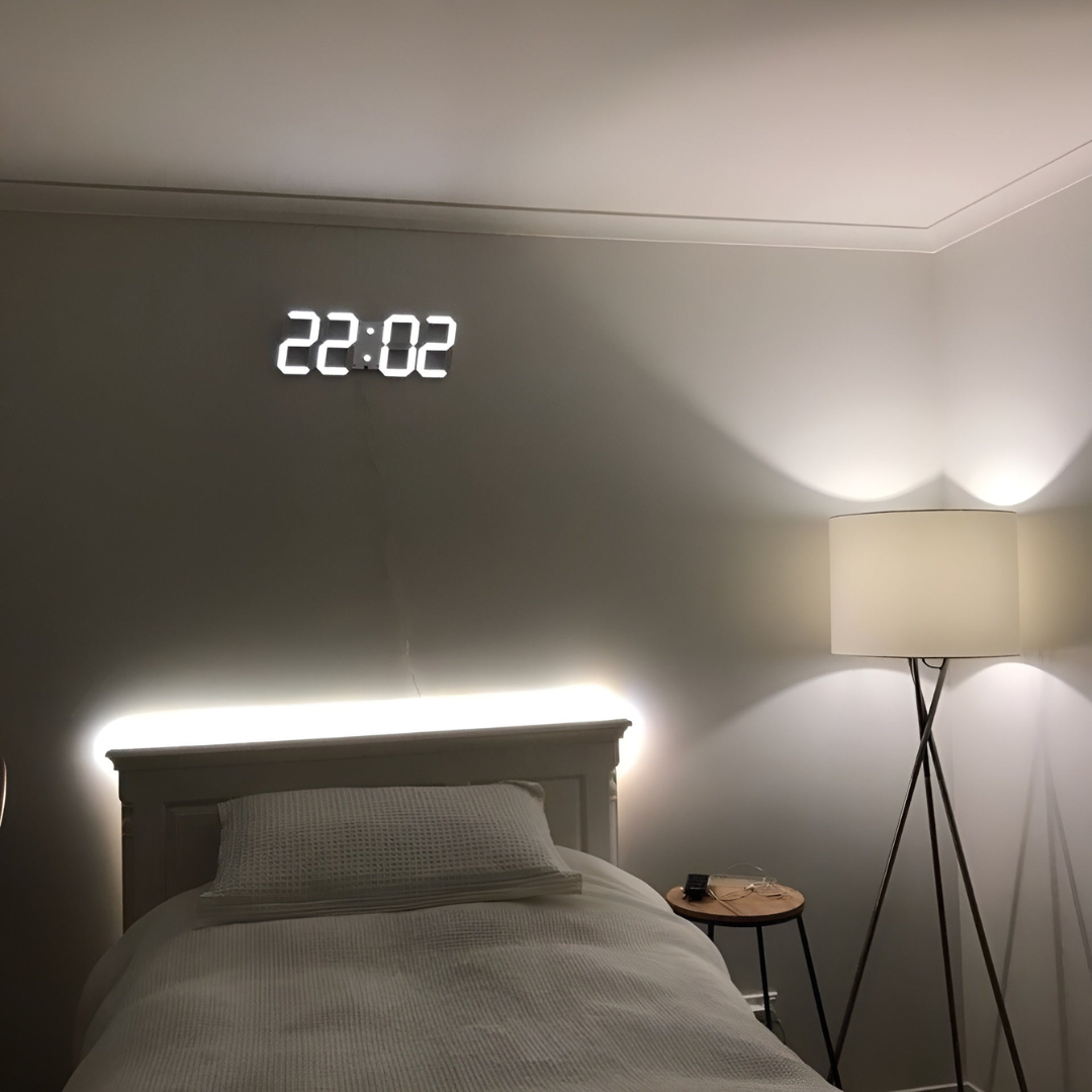 Moderne 3D LED digitalt vægur med klart display. Perfekt til stilren boligindretning.