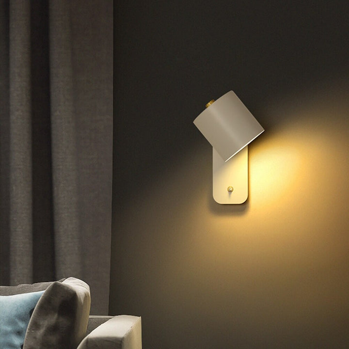 Minimalistisk LED væglampe i et moderne design, giver smukt lys med afbryder.